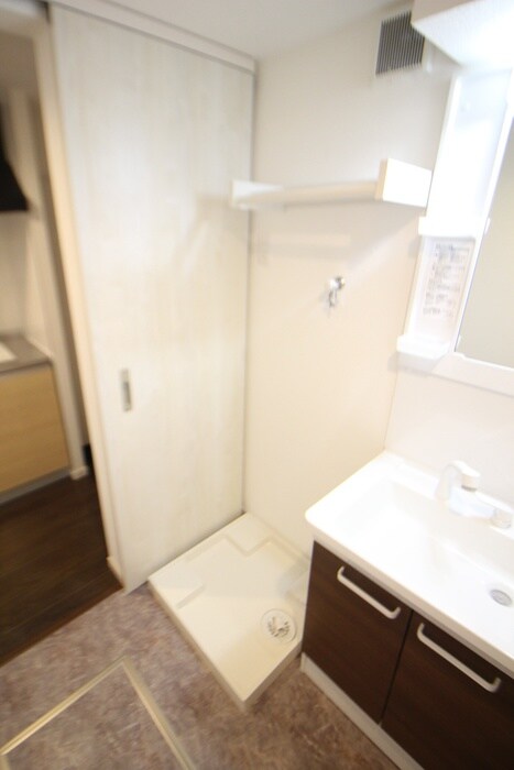 物件内観写真12　(室内からの展望)