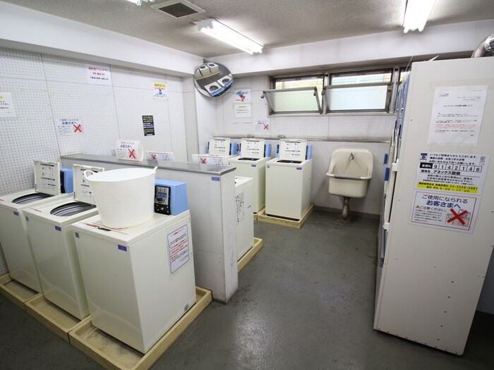 物件外観写真4　(建物設備)