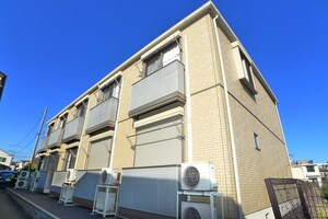 アルファ・クレス外観写真