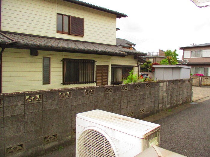 物件内観写真22　(室内からの展望)