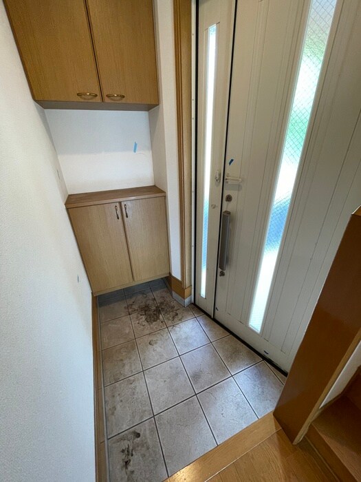 物件内観写真15　(玄関)