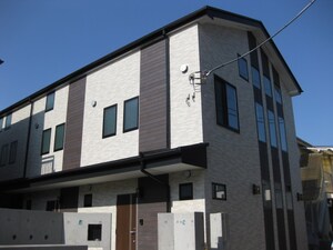 用賀ホワイトハイム外観写真