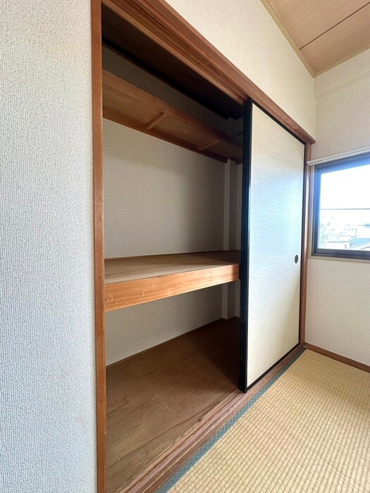 物件内観写真14　(収納)