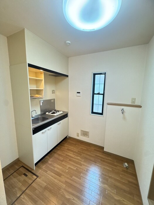 物件内観写真11　(居室)