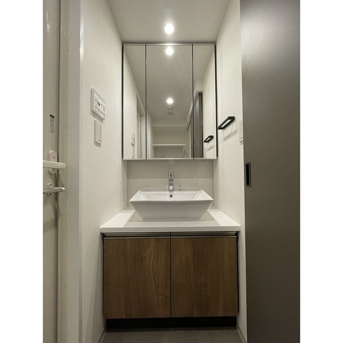 物件内観写真10　(洗面)