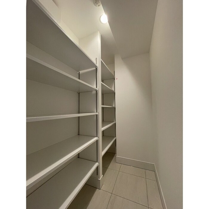 物件内観写真16　(靴箱)