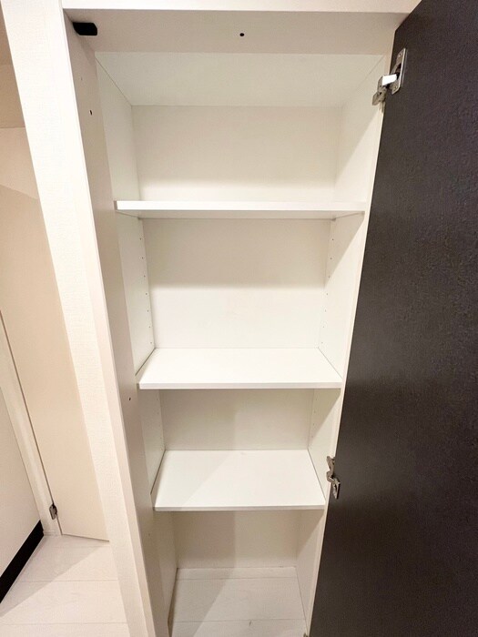 物件内観写真17　(収納)