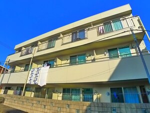plumas上福岡外観写真