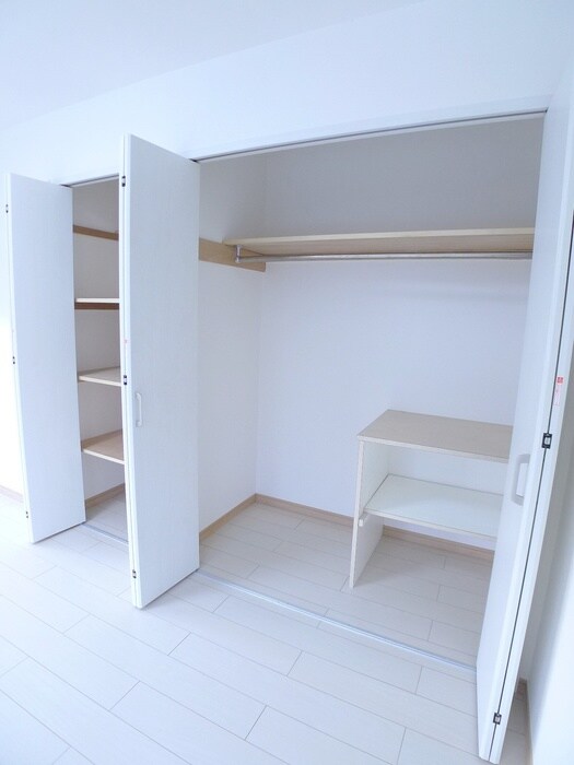 物件内観写真14　(収納)