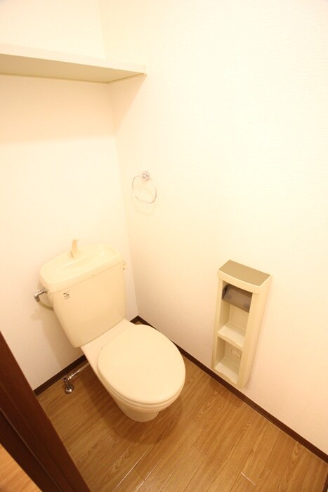 物件内観写真10　(トイレ)