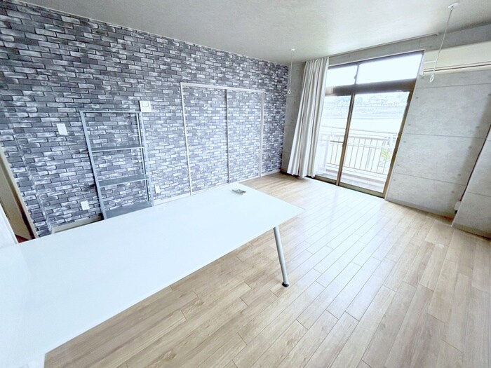 物件内観写真9　(居室)