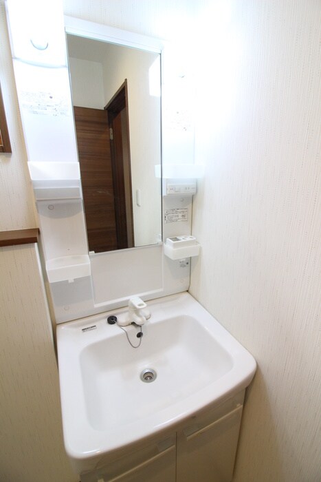 物件内観写真15　(洗面)