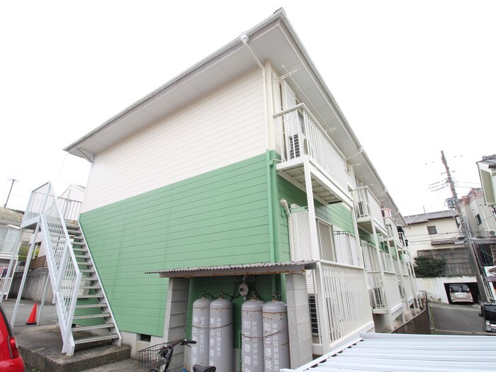 物件外観写真6　(エントランス部分)