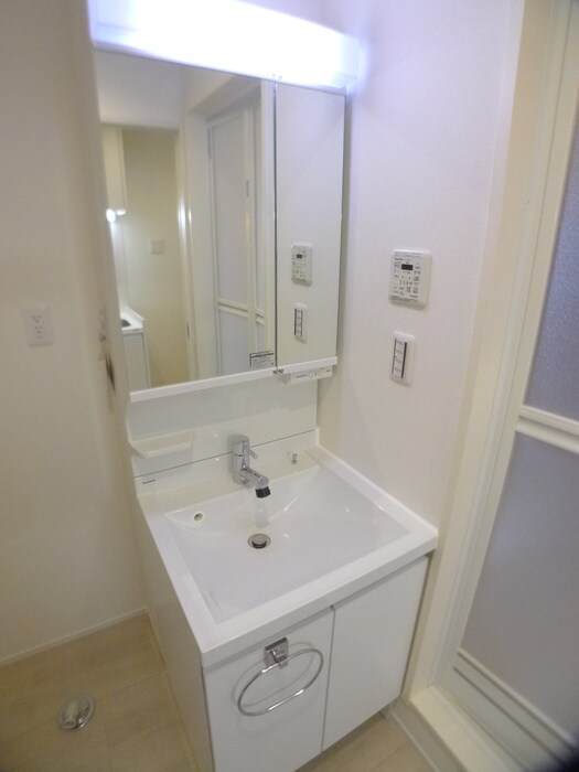物件内観写真14　(洗面)