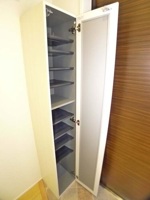 物件内観写真16　(靴箱)