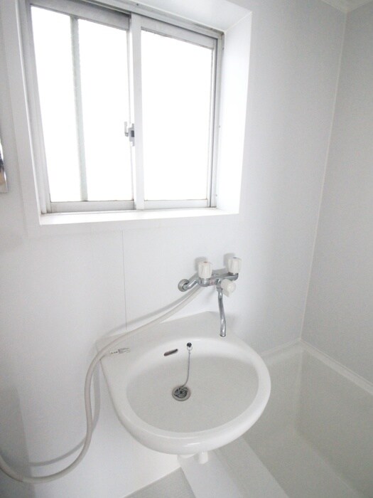 物件内観写真9　(洗面)