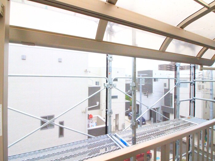 物件内観写真14　(室内からの展望)