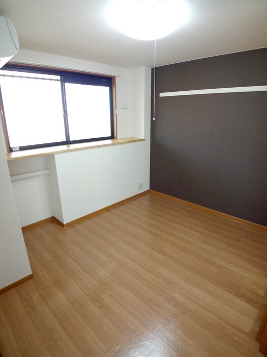 物件内観写真10　(居室)