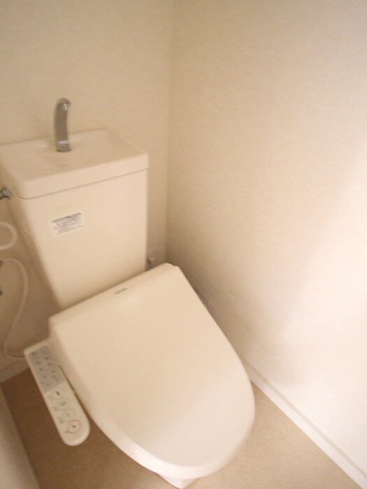 物件内観写真10　(トイレ)