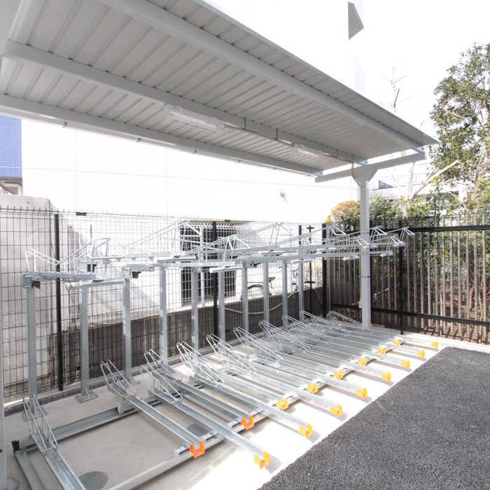 物件外観写真3　(駐輪場)