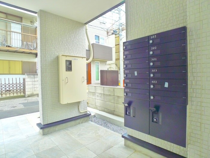 物件外観写真4　(建物設備)