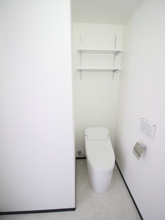 物件内観写真15　(トイレ)