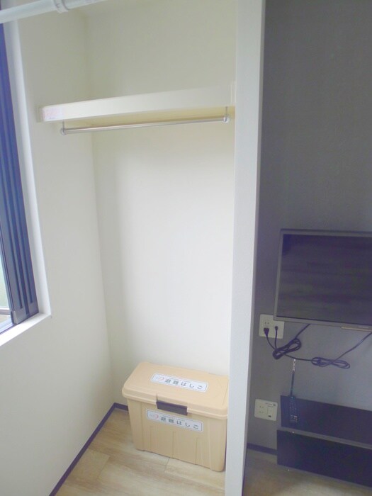 物件内観写真18　(収納)