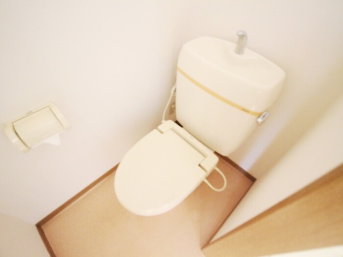 物件内観写真12　(トイレ)