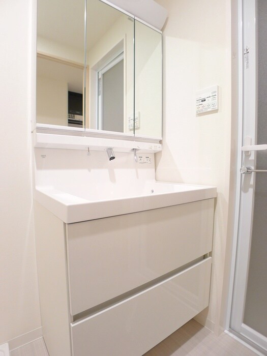 物件内観写真11　(洗面)