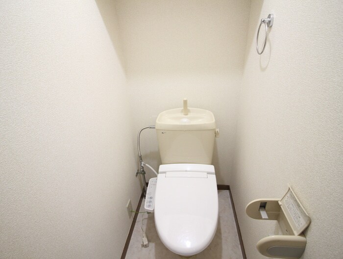 物件内観写真9　(トイレ)