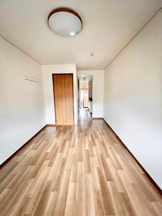 物件内観写真19　(室内からの展望)