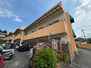 フラット連光寺外観写真