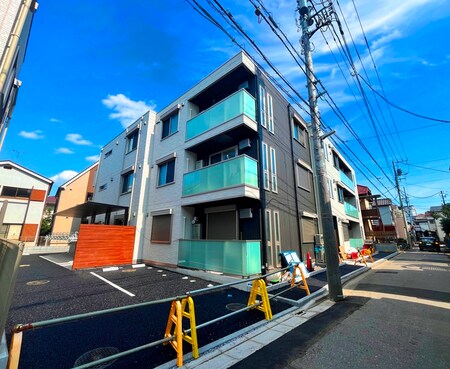 セレスティア西綾瀬外観写真