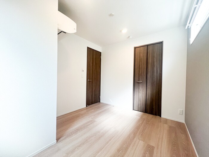 物件内観写真10　(廊下)