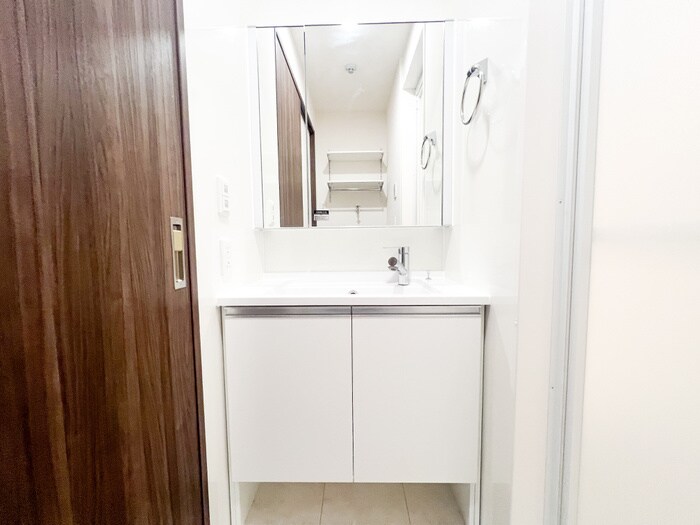物件内観写真14　(洗面)