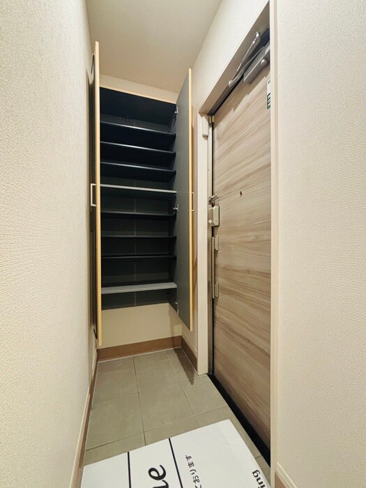 物件内観写真16　(靴箱)