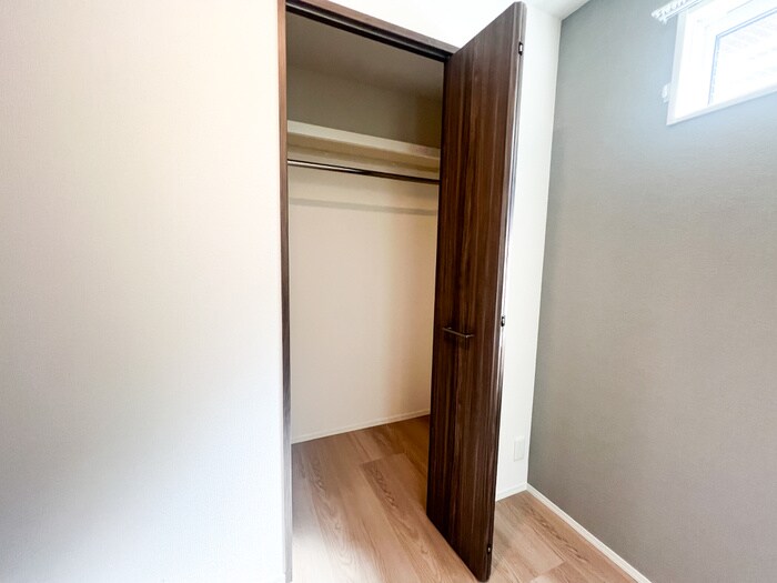 物件内観写真18　(収納)