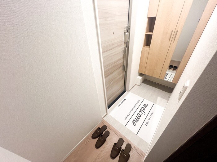 物件内観写真20　(玄関)