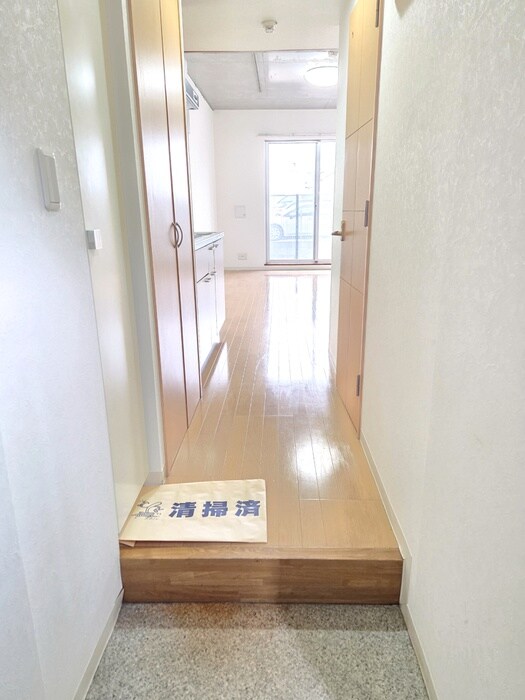 物件内観写真20　(廊下)