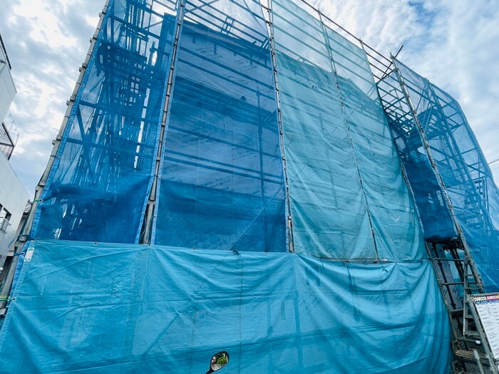 物件外観写真2　(建築中)