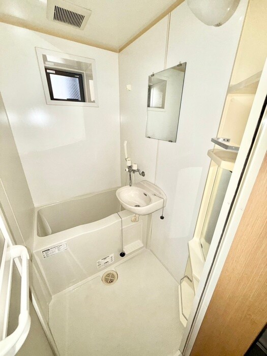 物件内観写真10　(バス／シャワールーム等)