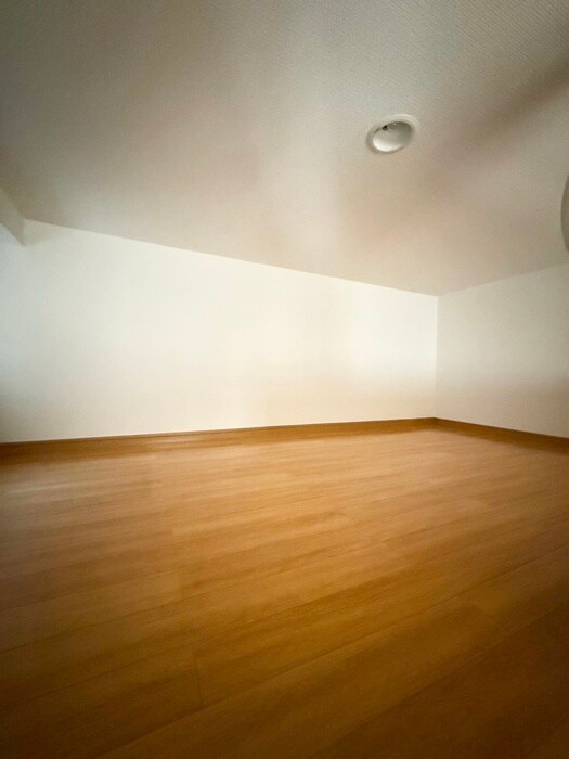 物件内観写真12　(ロフト)