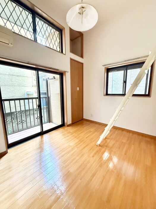 物件内観写真22　(居室)