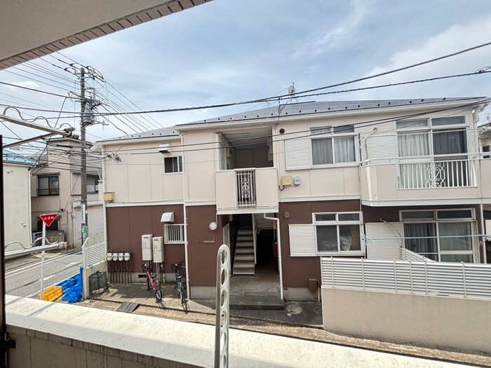 物件内観写真14　(室内からの展望)