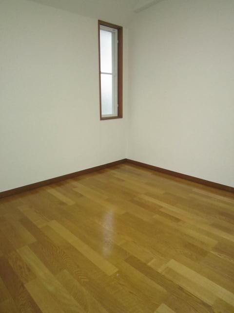 物件内観写真14　(居室)