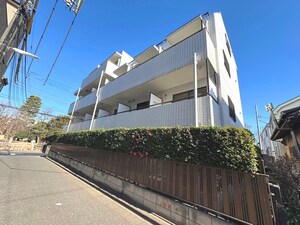 ホームズ大泉学園外観写真