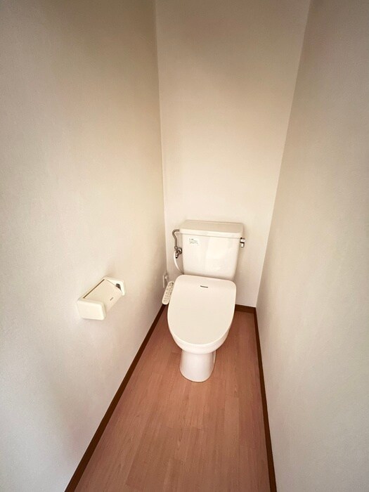 物件内観写真13　(トイレ)