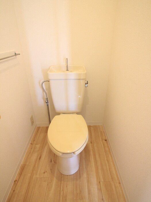 物件内観写真11　(トイレ)