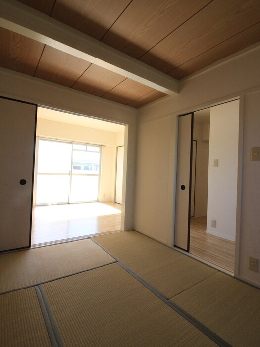 物件内観写真20　(居室)