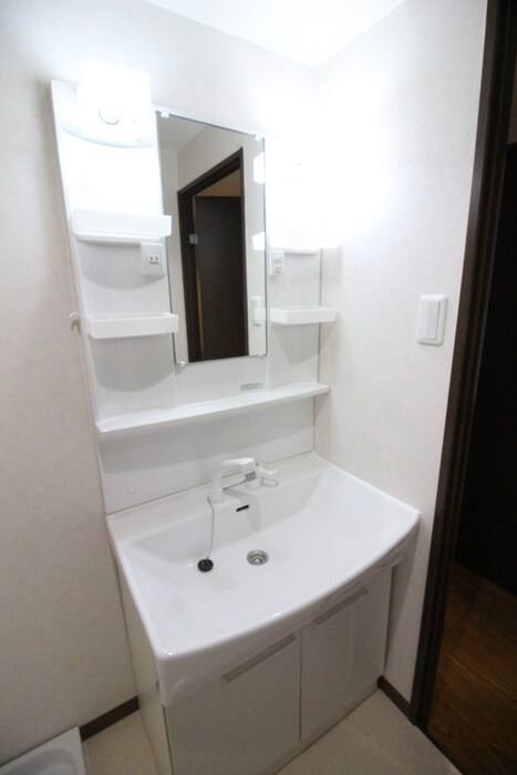 物件内観写真12　(洗面)